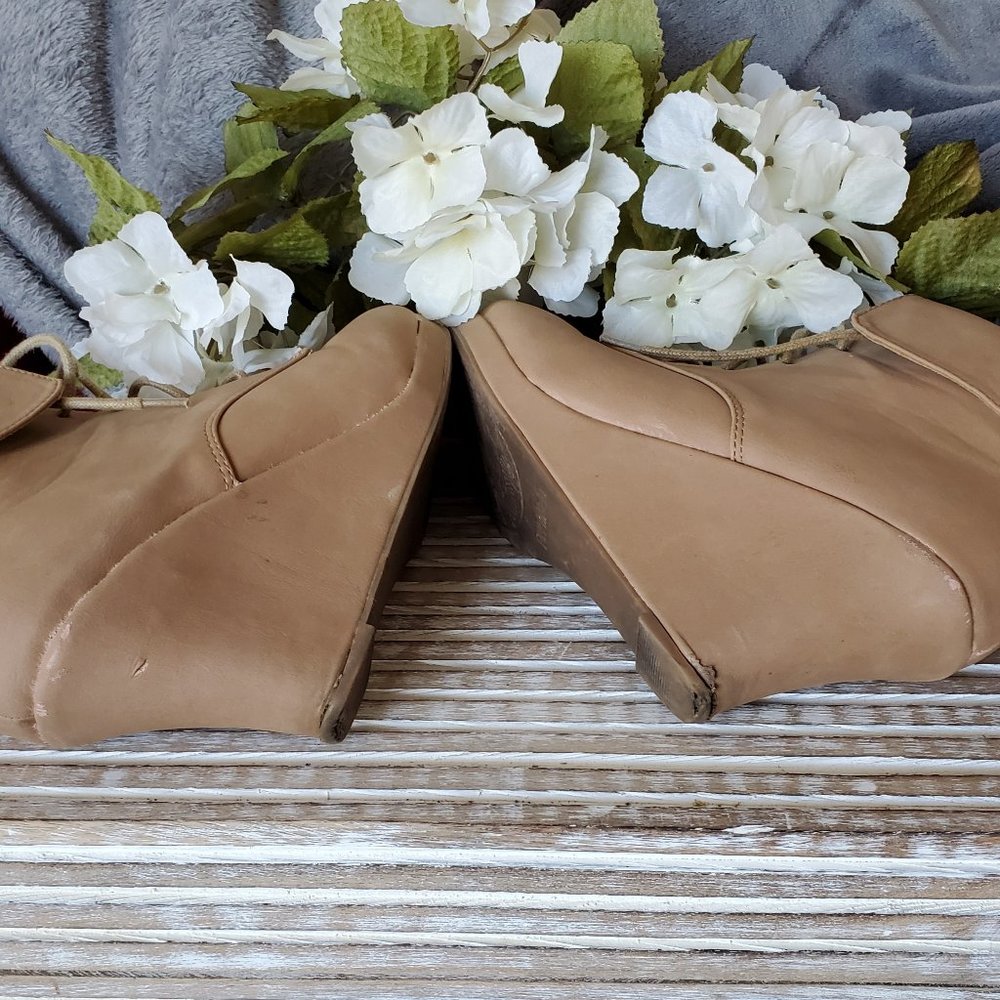 Top Moda Booties - Picture 2 of 2